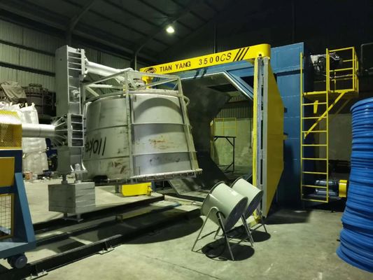 Máquina de fabricación de productos plásticos Máquina de moldeo rotativo de transbordadores en China 3500 Máquina automática de moldeo de plástico